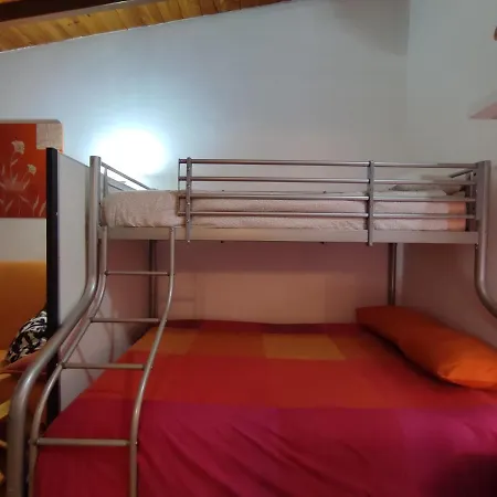 Apartment 1, Manzano A 15